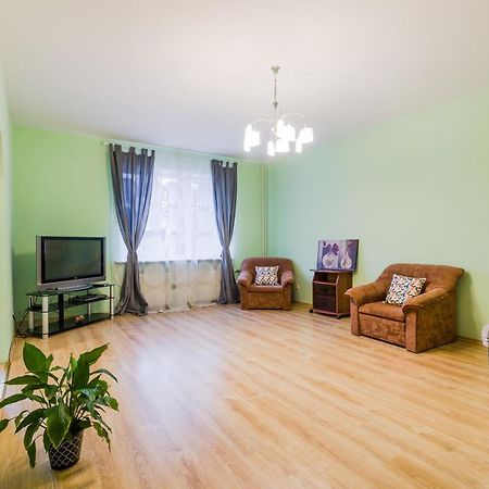 Apartment On Krasnoy Zvezdy 8 푸시킨 외부 사진