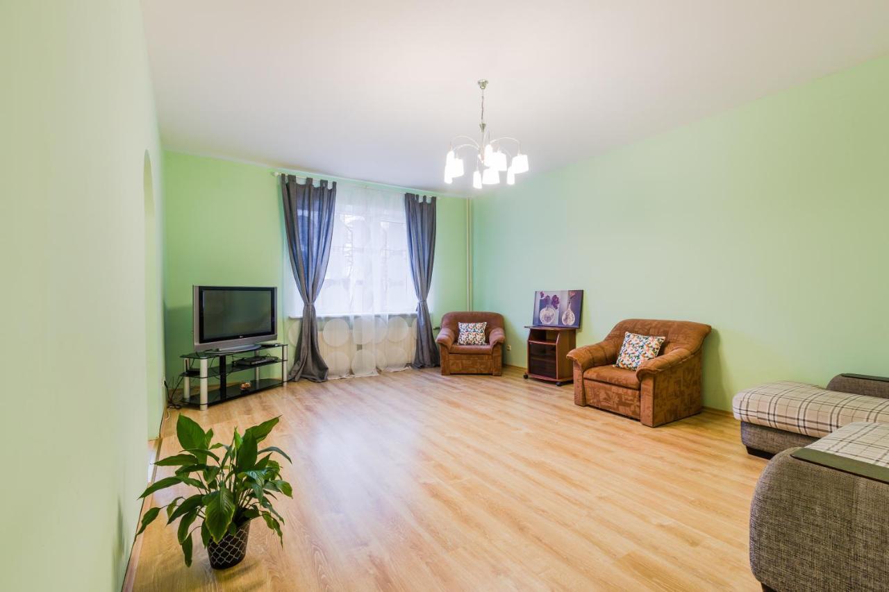 Apartment On Krasnoy Zvezdy 8 푸시킨 외부 사진